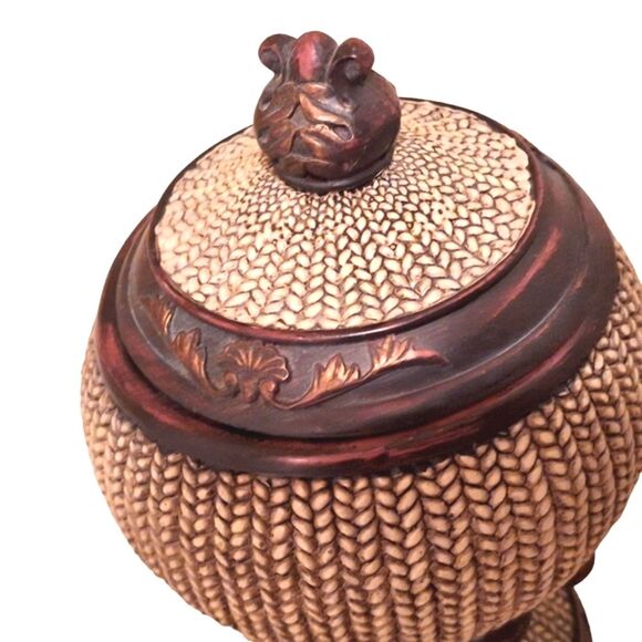 Ornate Lidded Jar Pedestal Spherical Finial Heavy Carved Woven Resin Urn Decor - Picture 4 of 16